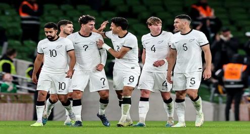 بازيلي يعلن تشكيل نيوزيلندا لمواجهة مصر في كأس العاصمة 